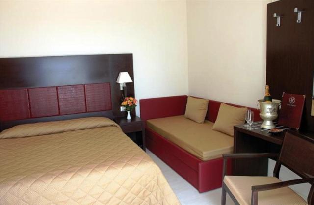 Hotel Capitol San Mauro Mare Habitación foto
